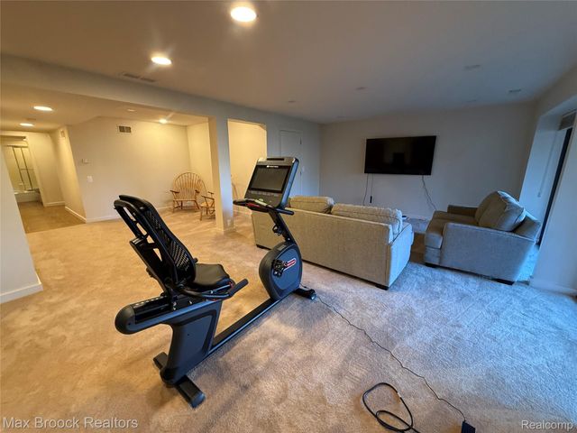 32696 Ravine Drive, Franklin Village, MI 48025