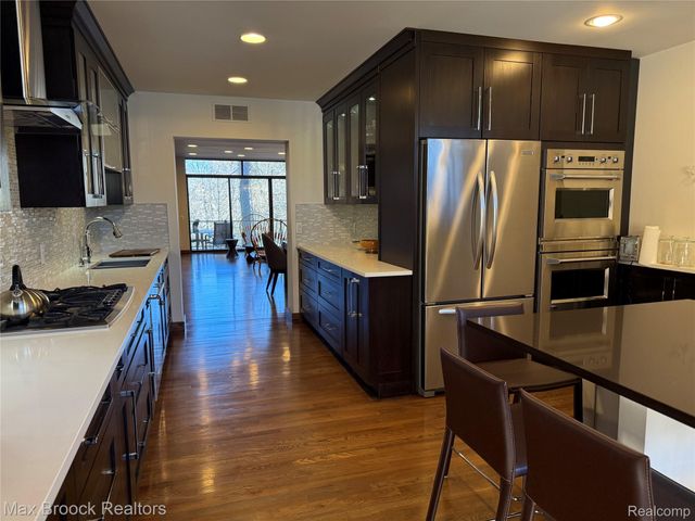 32696 Ravine Drive, Franklin Village, MI 48025