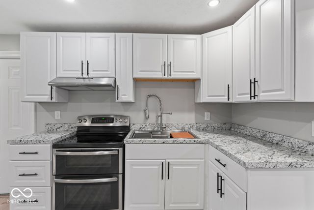 1453 W 34th Street, Indianapolis, IN 46208