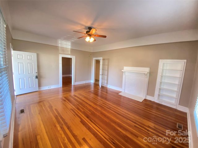 306 York Avenue, Kannapolis, NC 28083