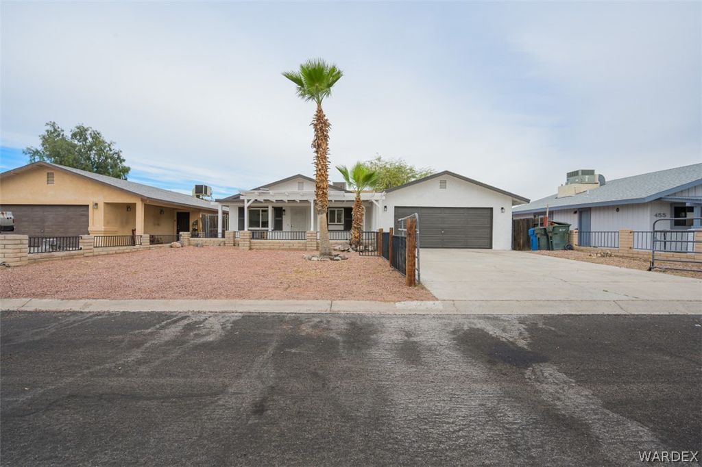 445 Church Street, Bullhead City, AZ 86442