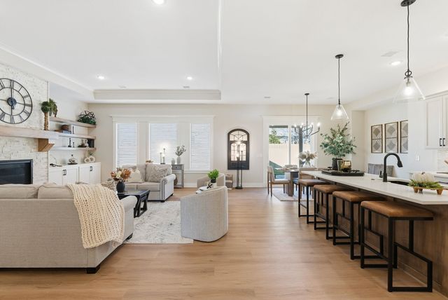 854 N Thornton St, Wichita, KS 67235