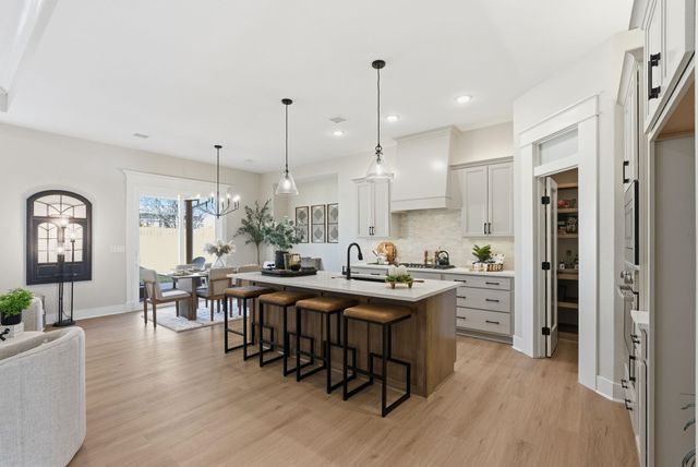 854 N Thornton St, Wichita, KS 67235