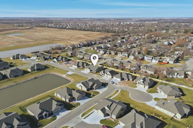 854 N Thornton St, Wichita, KS 67235