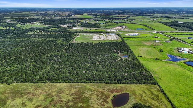 7935 Fm 2447, Chappell Hill, TX 77426