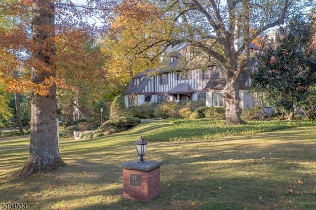 16 West Rd, Millburn Twp., NJ 07078