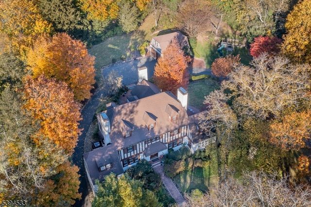 16 West Rd, Millburn Twp., NJ 07078