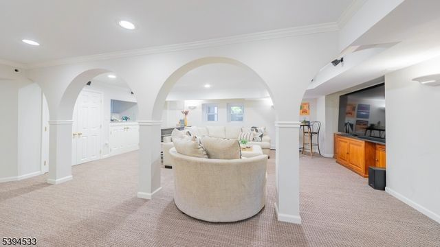 16 West Rd, Millburn Twp., NJ 07078