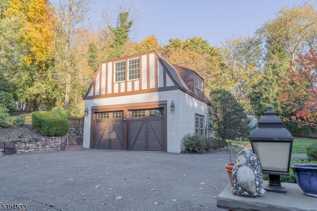 16 West Rd, Millburn Twp., NJ 07078