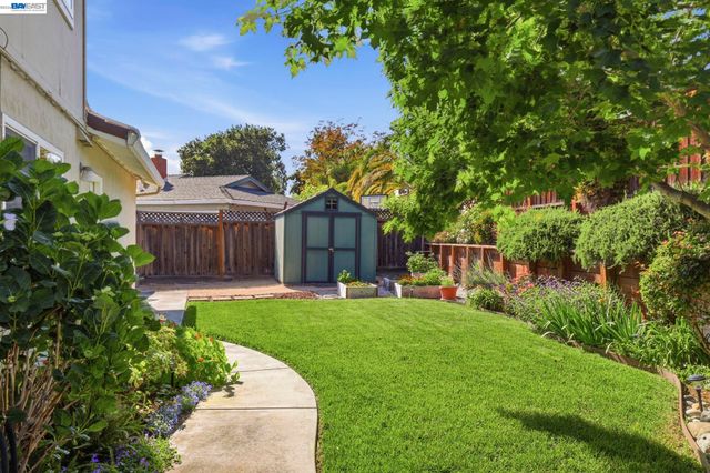 320 Appian Way, Union City, CA 94587