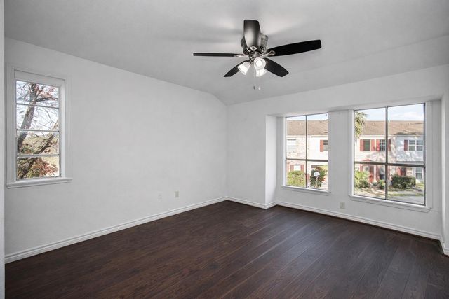 7902 Grove Ridge Drive, Houston, TX 77061