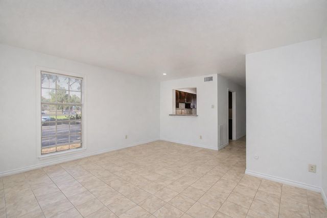 7902 Grove Ridge Drive, Houston, TX 77061