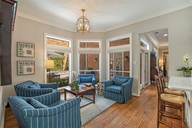 7615 Marquette Street, Dallas, TX 75225