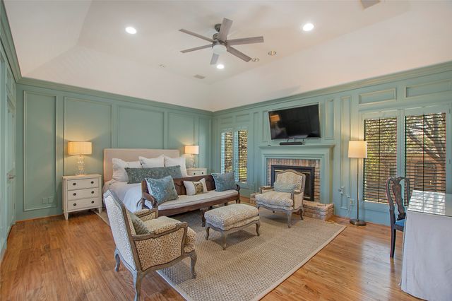 7615 Marquette Street, Dallas, TX 75225