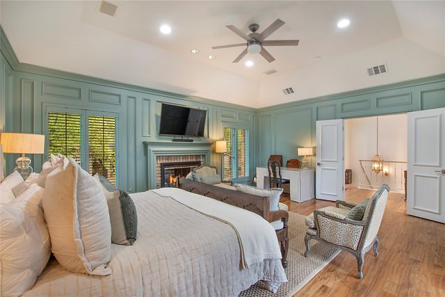 7615 Marquette Street, Dallas, TX 75225