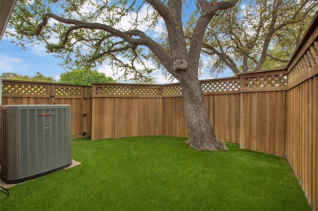 7615 Marquette Street, Dallas, TX 75225