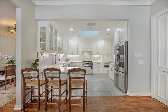 7615 Marquette Street, Dallas, TX 75225