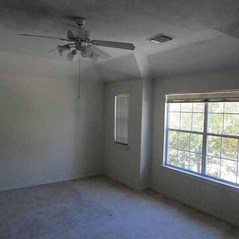199 W Stedhill Loop, The Woodlands, TX 77384