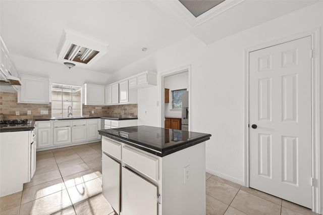 2627 Double Lake Drive, Missouri City, TX 77459