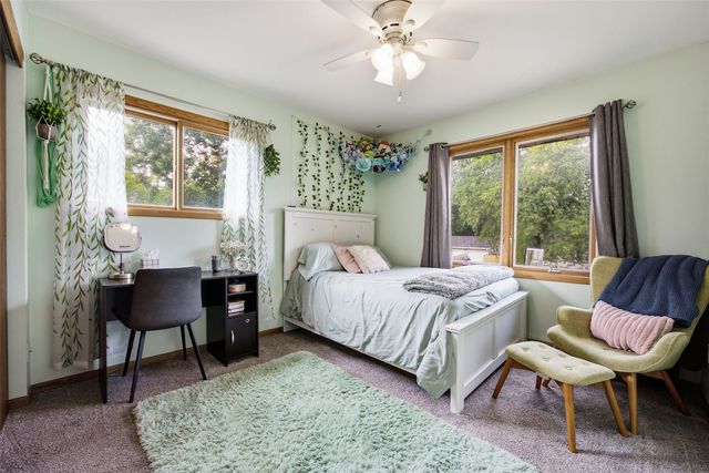 84 Amhurst St, Iowa City, IA 52245