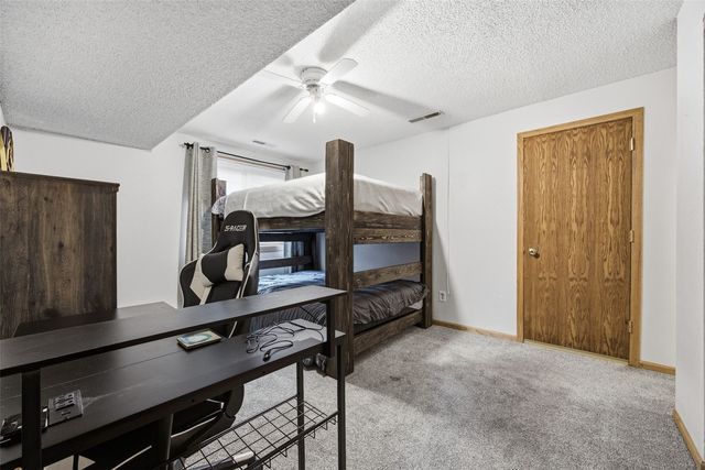 84 Amhurst St, Iowa City, IA 52245