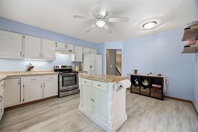 84 Amhurst St, Iowa City, IA 52245