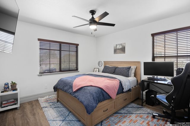 8609 Cavalry Dr, Fair Oaks Ranch, TX 78015