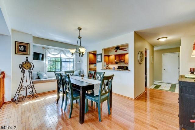 50 Beacon Hill Rd H, West Milford Twp., NJ 07480