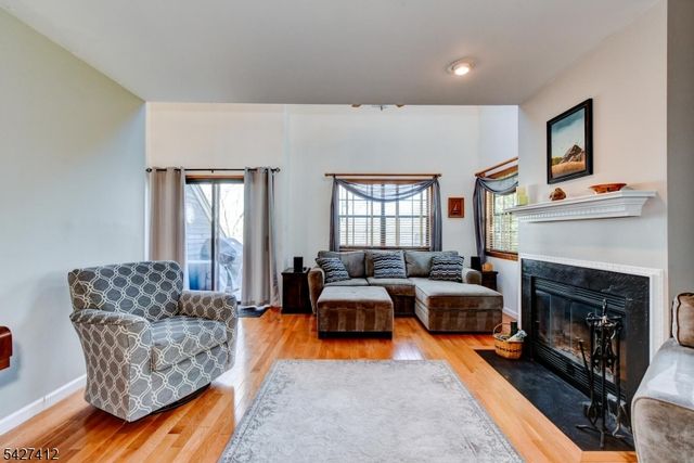 50 Beacon Hill Rd H, West Milford Twp., NJ 07480