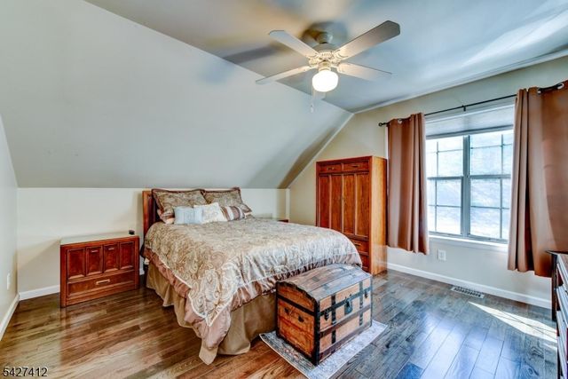 50 Beacon Hill Rd H, West Milford Twp., NJ 07480