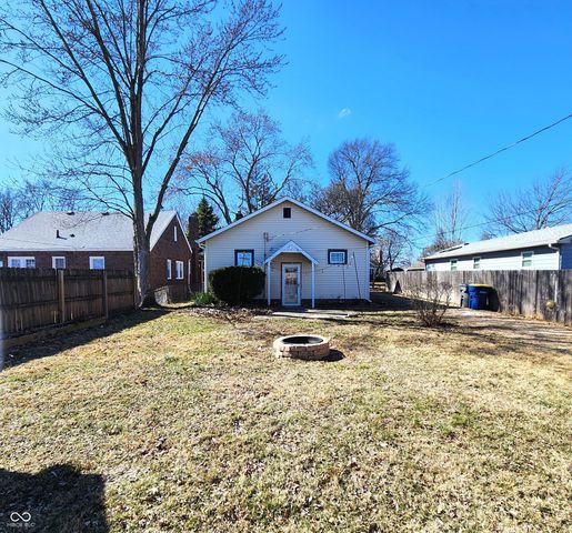 6179 Burlington Avenue, Indianapolis, IN 46220