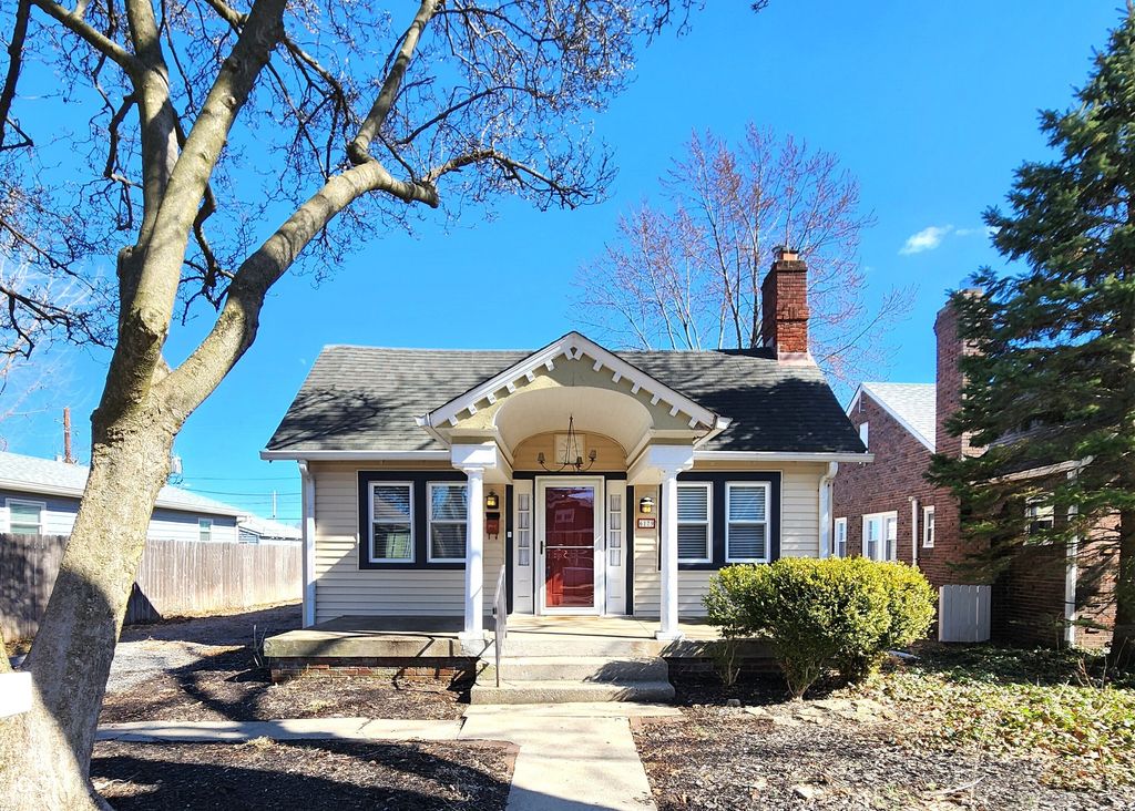 6179 Burlington Avenue, Indianapolis, IN 46220