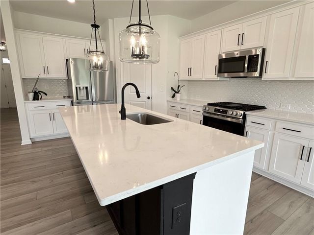 207 Foxhill Drive, Dawsonville, GA 30534
