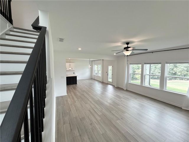 207 Foxhill Drive, Dawsonville, GA 30534
