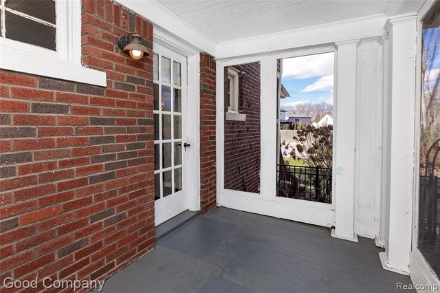 717 W 12 Mile Road, Royal Oak, MI 48073