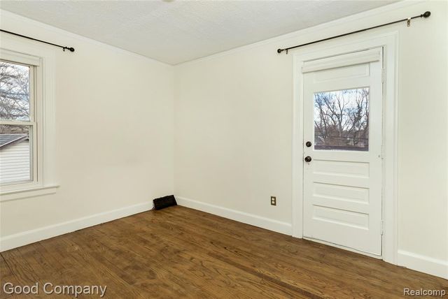 717 W 12 Mile Road, Royal Oak, MI 48073