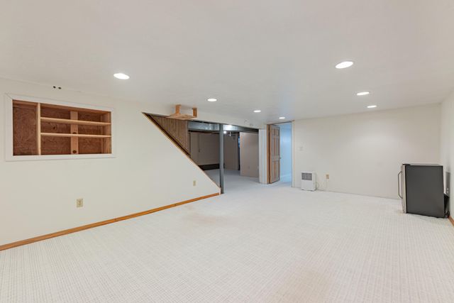 5235 W Ridgewood Road 5235 W Ridgewood Road, Springfield, OH 45503