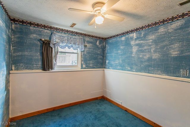 3120 Orchard Avenue SE, Warren, OH 44484