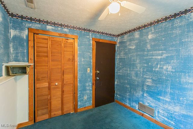 3120 Orchard Avenue SE, Warren, OH 44484