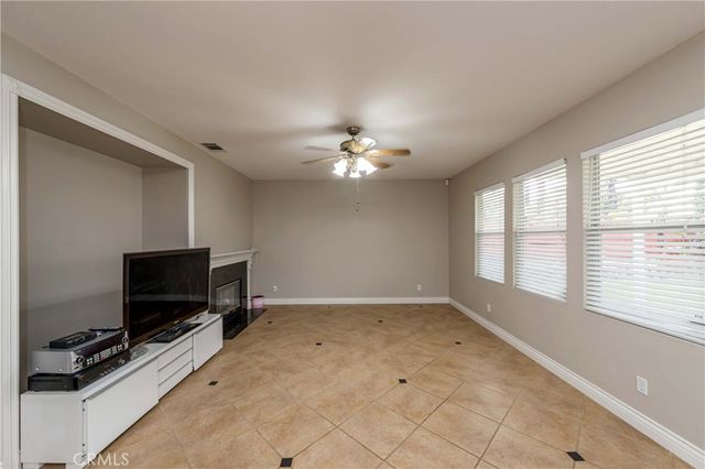 9220 Village Way, Riverside, CA 92508