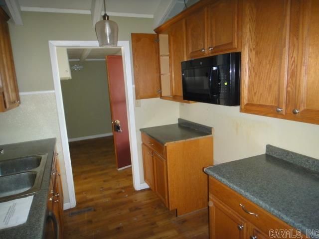 507 W North Street, Heber Springs, AR 72543