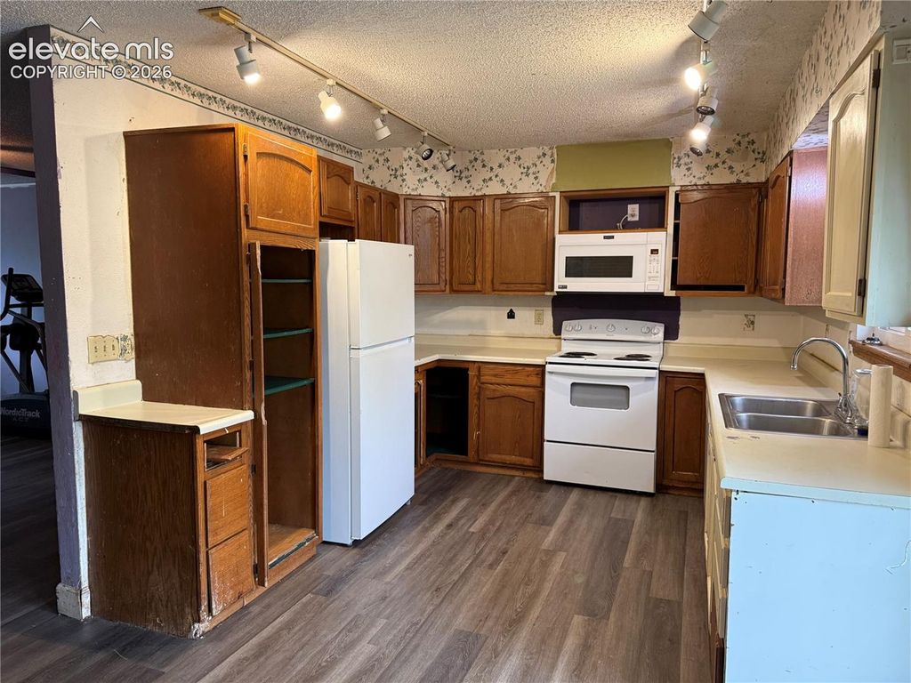2021 Ambleside Drive, Colorado Springs, CO 80915 — photo 3