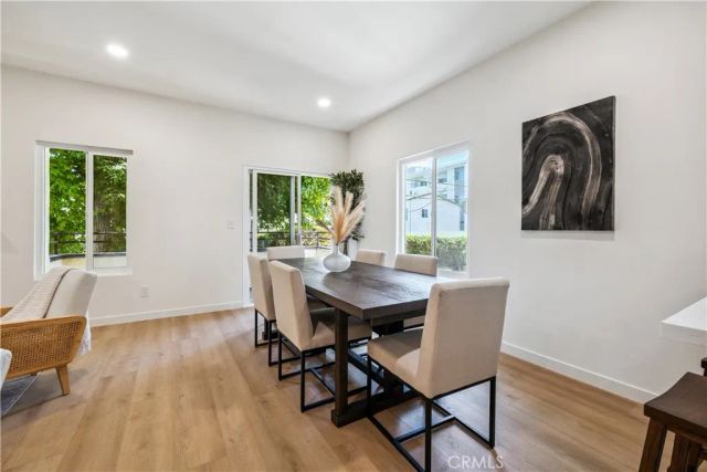 11722 Avon Way 103, Los Angeles, CA 90066