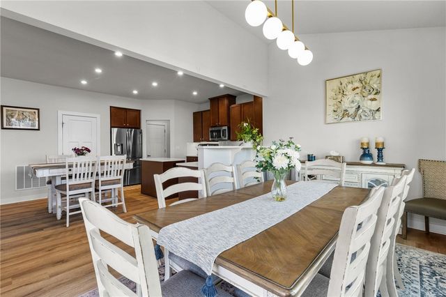 1714 Jasper Drive, Farmington, NY 14425