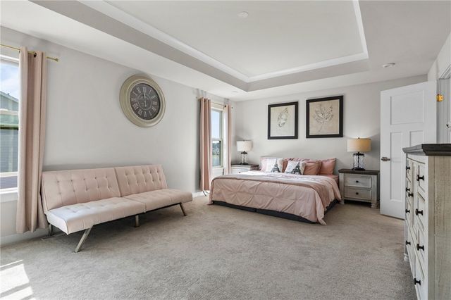 1714 Jasper Drive, Farmington, NY 14425