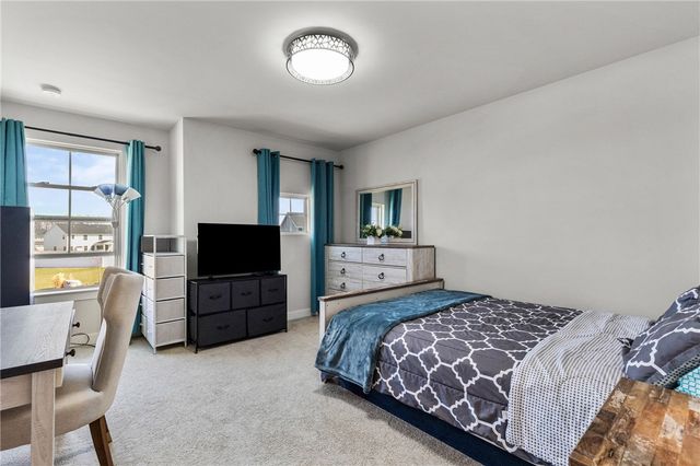 1714 Jasper Drive, Farmington, NY 14425