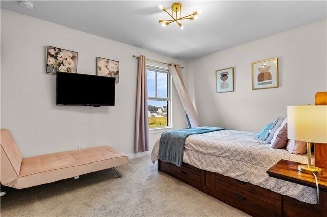 1714 Jasper Drive, Farmington, NY 14425