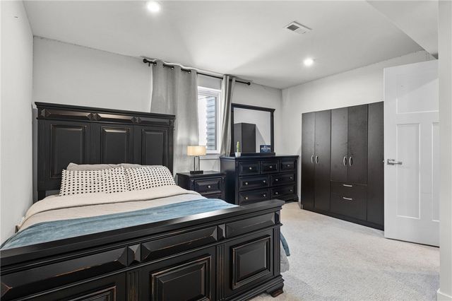 1714 Jasper Drive, Farmington, NY 14425