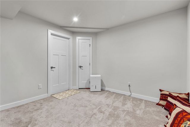 1714 Jasper Drive, Farmington, NY 14425