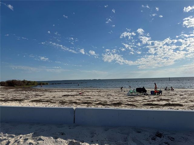 20707 WALNUT STREET, Dunnellon, FL 34431